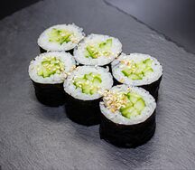 Малый ролл с огурцом