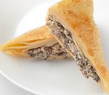 Блин с курицей и грибами