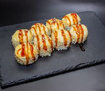 Запечённые роллы с креветкой 