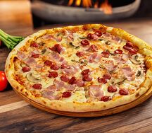 Охотничья с мясом на тонком тесте
