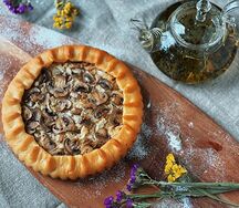 Пирог постный с капустой и грибами