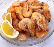 Отварные креветки королевские 