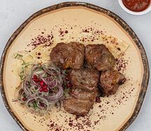 Мякоть ягнёнка по-кавказски 