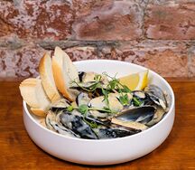 Мидии в устричном соусе