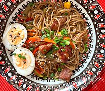 Соба со свининой в соусе хойсин