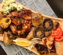 Шашлык Куриный сет с запеченной картошкой и зеленью