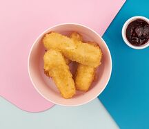 Сырные палочки с вареньем