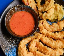 Креветки Темпура с тайским соусом