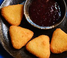 Сырные треугольники