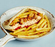 Гирос Тейсти