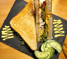 Сэндвич с ветчиной 