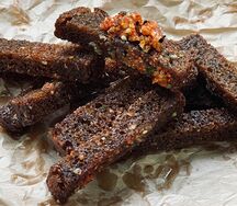 Гренки чесночные