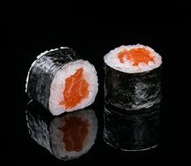 Хосомаки с лососем