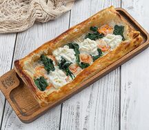 Пеновани с креветками и страчателлой