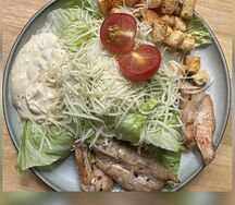 Цезарь с курицей