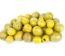 Ассорти из оливок и каперсов