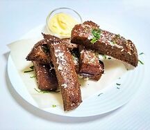 Гренки бородинские с сыром пармезан