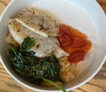 Кальмар, кускус, томаты кимчи