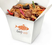 Wok с курицей и овощами
