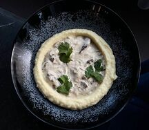 Печень куриная с картофельным пюре