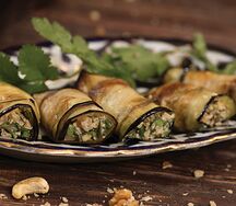 Рулетики из баклажанов с грецкими орехами