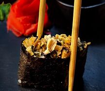 Гункан Мидии