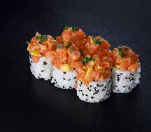 Тартар лосось ролл