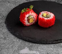 Калифорния с лососем 