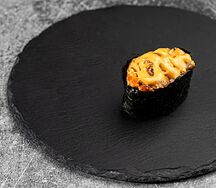 Запеченный гункан с угрем 