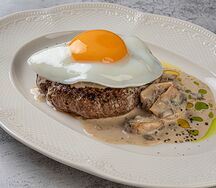 Бифштекс из рубленой говядины