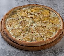 Пицца с грушей, сыром дорблю, грецким орехом 30 см