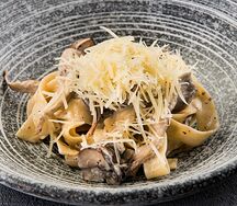 Фетучини с грибами