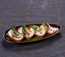 Сало с гренками чесночными