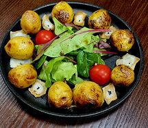 Картофель с курдюком на мангале