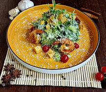 Салат Цезарь с креветками