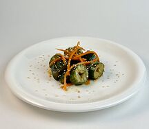 Салат из битых огурцов