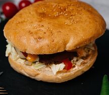 Куриный бургер