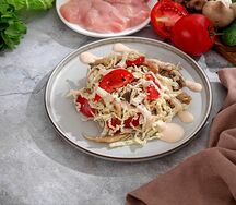 Салат с вешенками и курицей