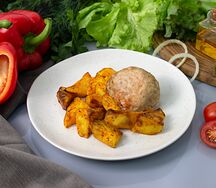 Куриные ежики с картофелем по-деревенски