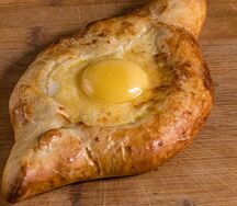 Хачапури по-аджарски