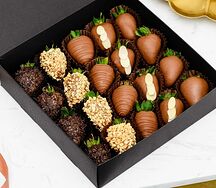 Бокс с клубникой в шоколаде Валанс