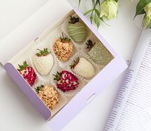 Бокс с клубникой в шоколаде Лаффре