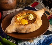 Хачапури по-аджарски