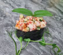 Сливочные суши с креветкой