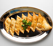 Закрытое пиде с курицей