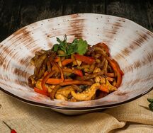 Лапша с курицей