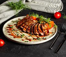 Утка в фирменном соусе