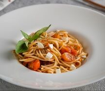 Спагетти аль помодоро