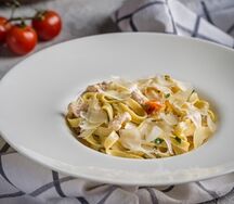 Феттуччине с куриной грудкой