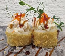 Харумаки с крабом 